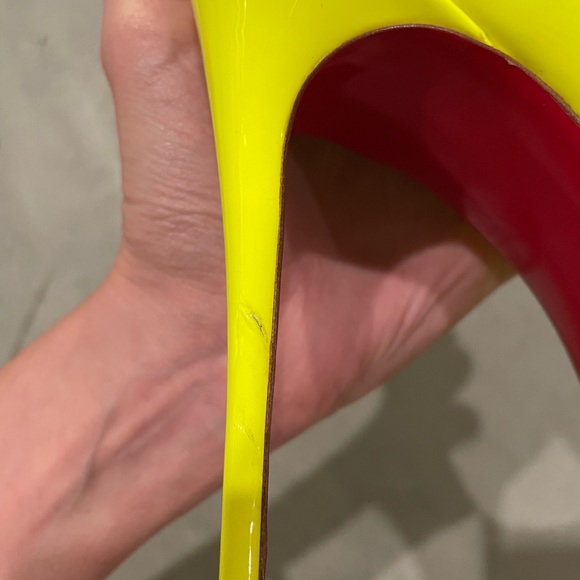 Christian Louboutin Neon Yellow Stilettos size 7 (38.5) - Picture 5 of 8